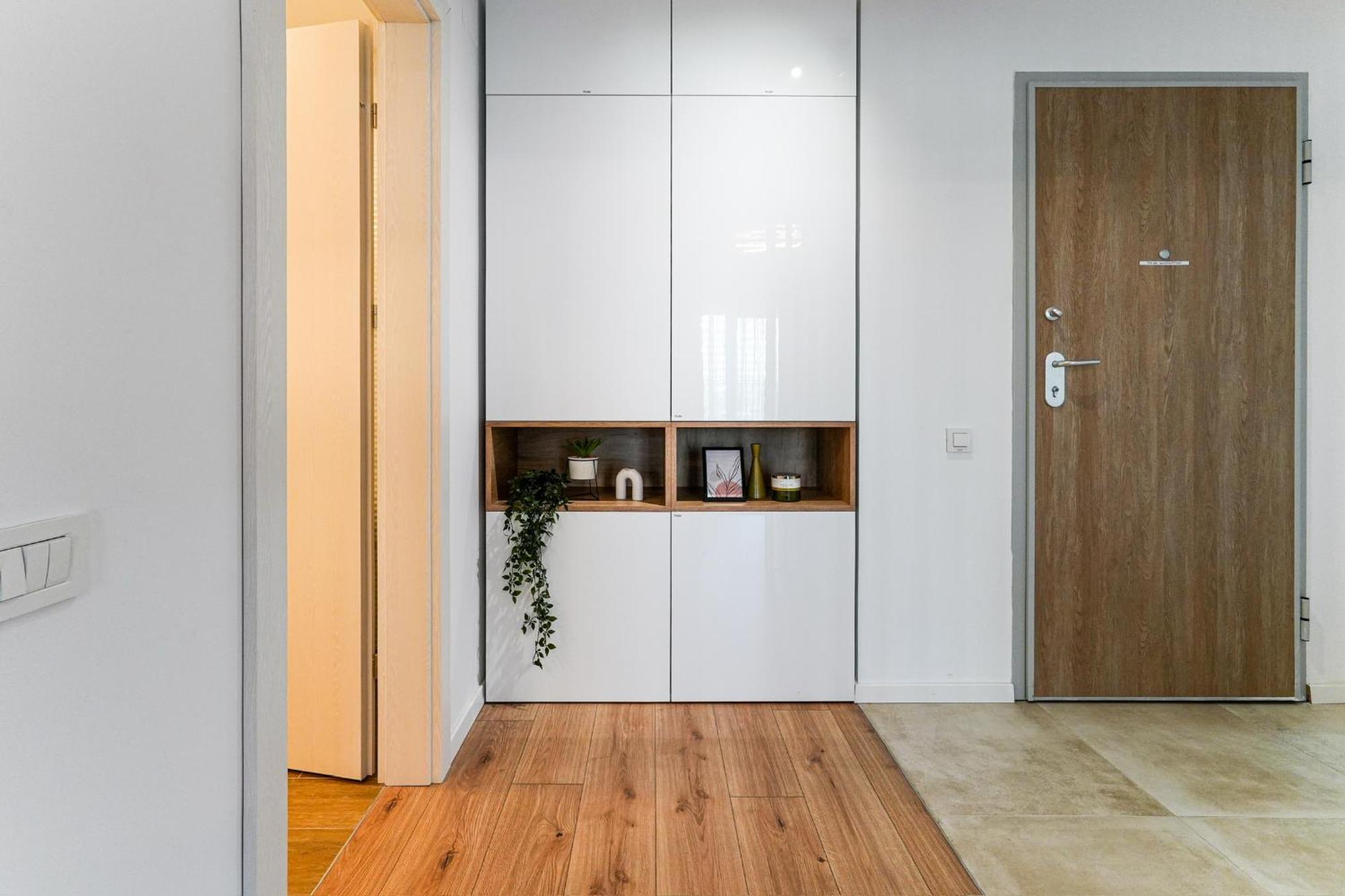 Sandra - Park-View Apt With Balcony & Parking Bukarest Exterior foto
